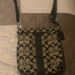 Coach signature cross body (black and grey)
